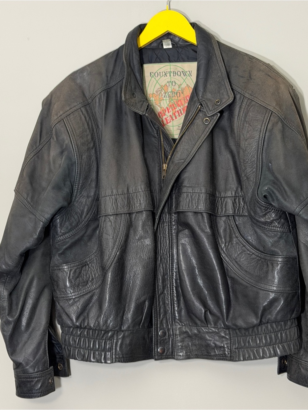 Black distressed Sun faded leather bomber vintage Size L 42